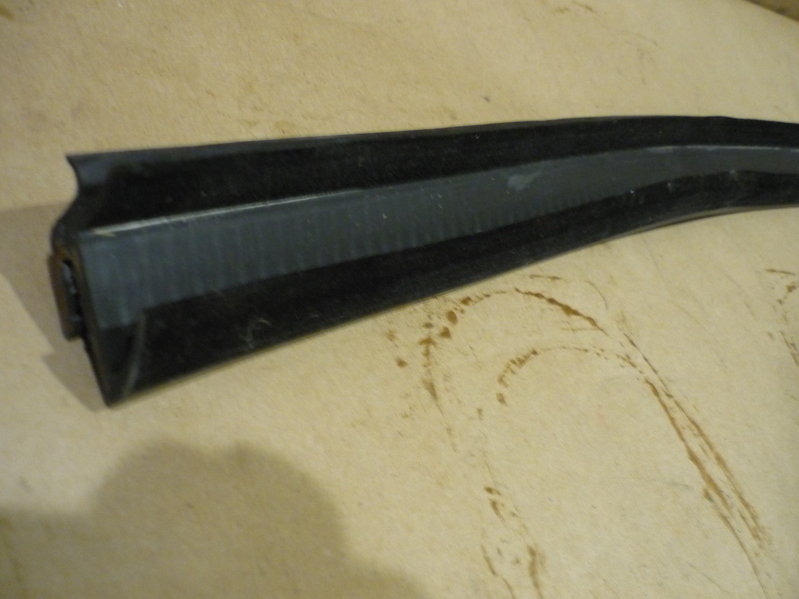 Ferrari 458 - LH Door Inner Perimeter Seal/ Rubber (USED) - P/N 84685100
