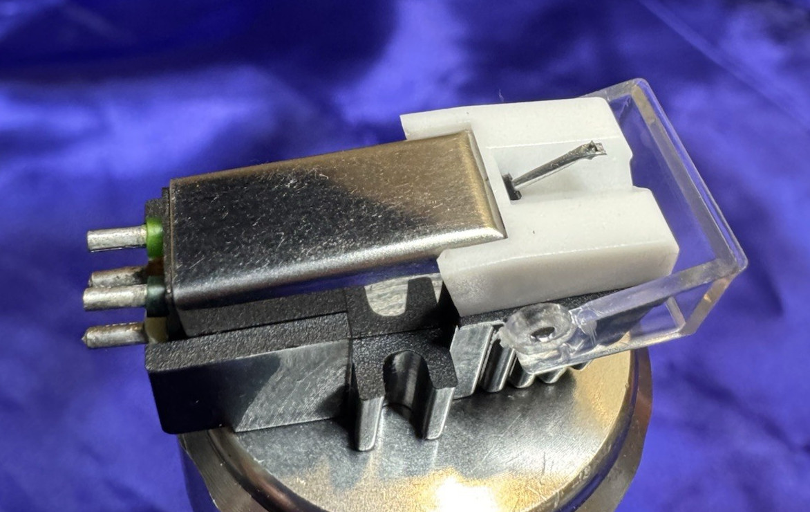 HIGH QUALITY/OUTPUT OEM PHONO CARTRIDGE Replaces ANY 1/2" Mount READ-FREEBIES!!!
