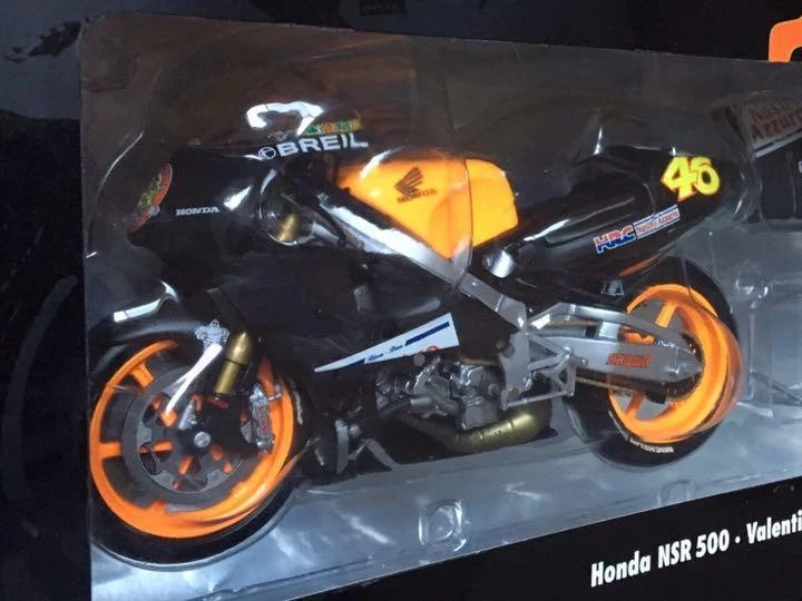 Minichamps 1/12 Honda Nsr500 Rossi Limited Edition Diecast Motorcycle Model - Image 3 of 4