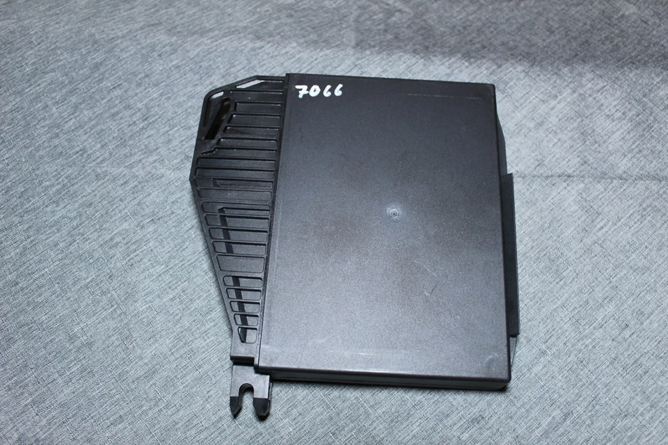 Centralina elettrica centrale Mercedes SLK R 170 A 170 820 09 26  - Immagine 2 di 4