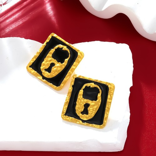Schiaparelli Inspired Padlock Key Hole To The Heart Black& Gold Stud earrings - Picture 9 of 15