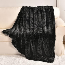 YUSOKI Black Faux Fur Throw Blanket,2 Layers,50" X 60", Soft Fuzzy Fluffy Plush