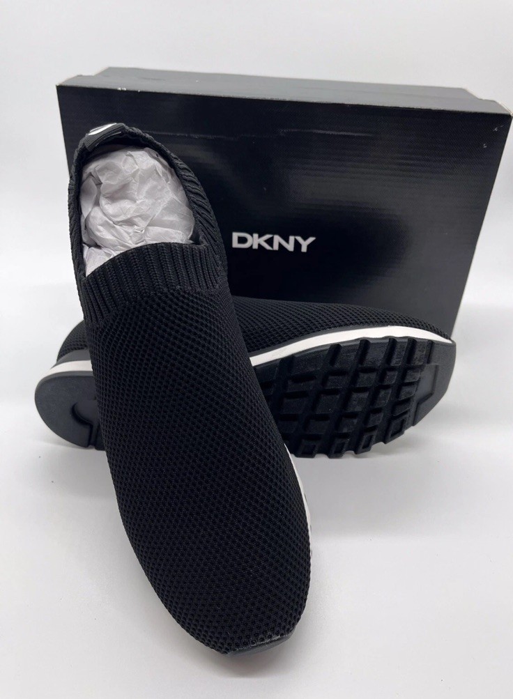 Womens Black Jerri Mesh Slip-On Sneakers size 9