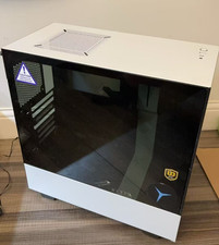 NZXT H510 Mid-Tower  750W 80 PLUS GOLD PSU ATX Desktop Computer Case