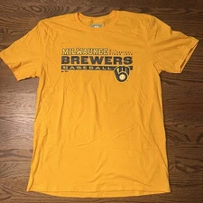 NWOT MLB Majestic Milwaukee Brewers Yellow Logo Spellout T-Shirt - Men's Large