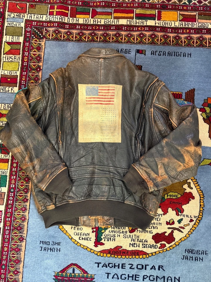 CHAQUETA MILITAR AVIREX VINTAGE AÑOS 80 - TALLA GRANDE Foto 2 de 4