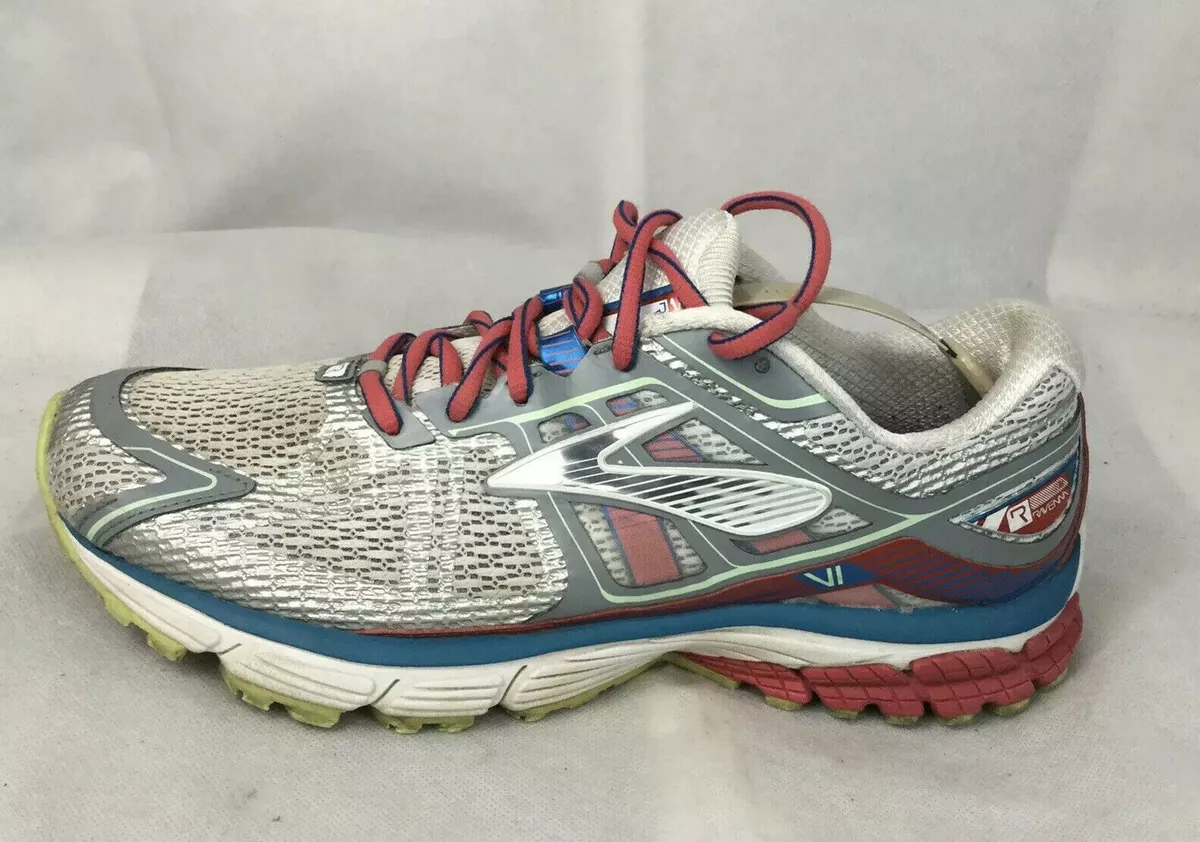 Brooks ravenna sales 6 womens white