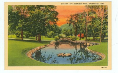 Davenport, Iowa, Lagoon in Vanderveer Park (Daven IA 17