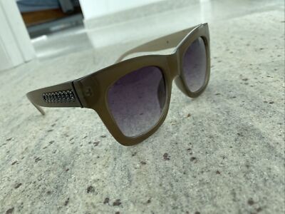 Steve Madden‎ Women\'s Sunglasses Taupe Chain Accent Shades SR0422 Steve Madden Women main image 2
