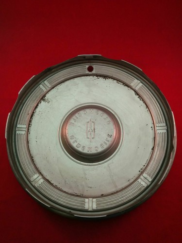 Oldsmobile Delta 88 Hubcaps Hub Cap OEM 1964 - Picture 3 of 4