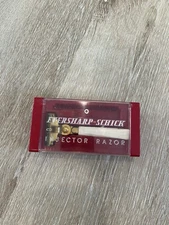 Vintage Eversharp Schick Injector Razor In Red Box