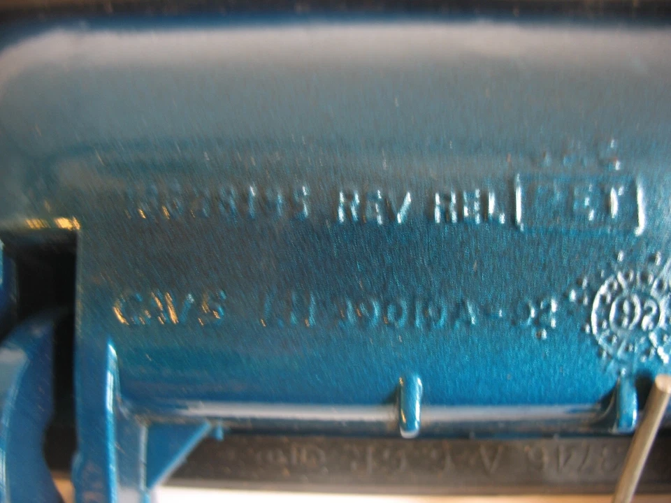 Nuevo de Lote Antiguo GM 16628185 1992-95 MANIJA DE PUERTA LH BUICK SKYLARK OLDSMOBILE PONTIAC Foto 3 de 4