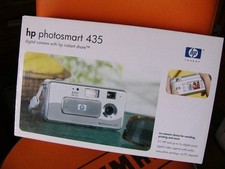 NEW HP PhotoSmart 435 Digital Camera Camera 3.1MP  Q3731A ABA 