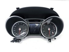 Mercedes-Benz CLA C117 X117 W117 2017 Benzin Geschwindigkeitsmesser Cockpit