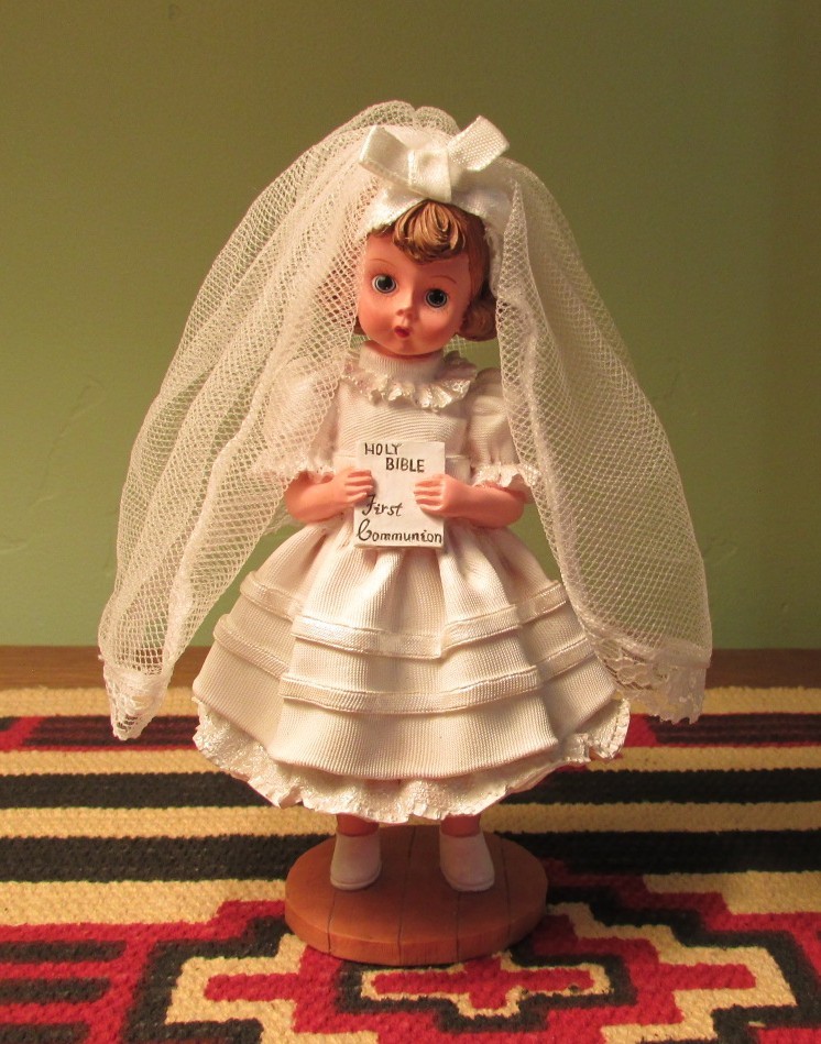 Madame Alexander First Communion Doll figurine, 1999, 6 inch