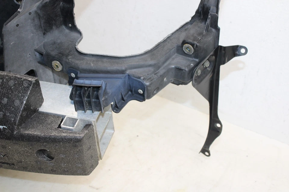 Infiniti G35 2003-2004 cupé M/T soporte de radiador/radiador/conjunto de ventiladores OEM Foto 3 de 4