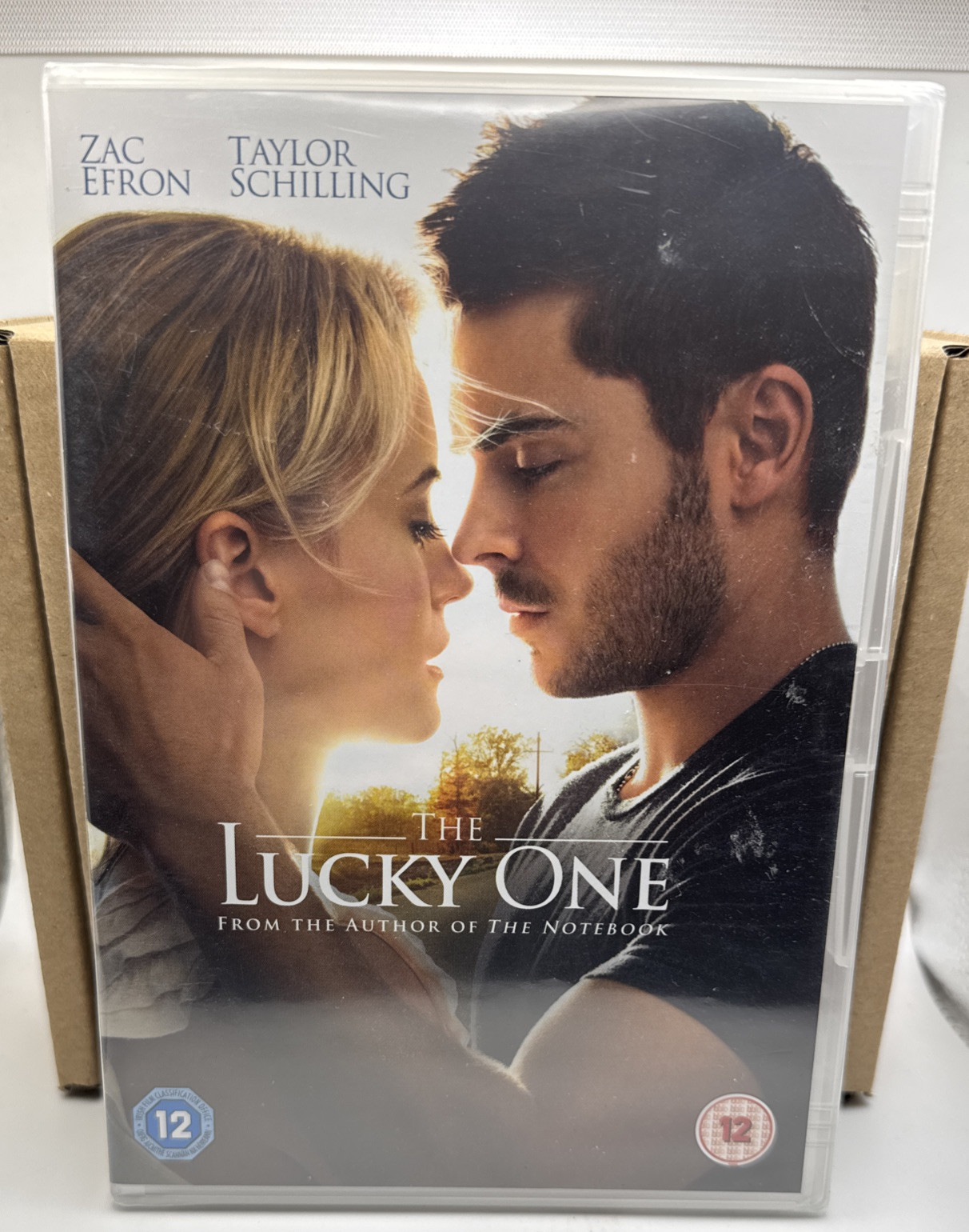 The Lucky One DVD  Zac Efron 2012Brand New & Sealed **FREE P&P**