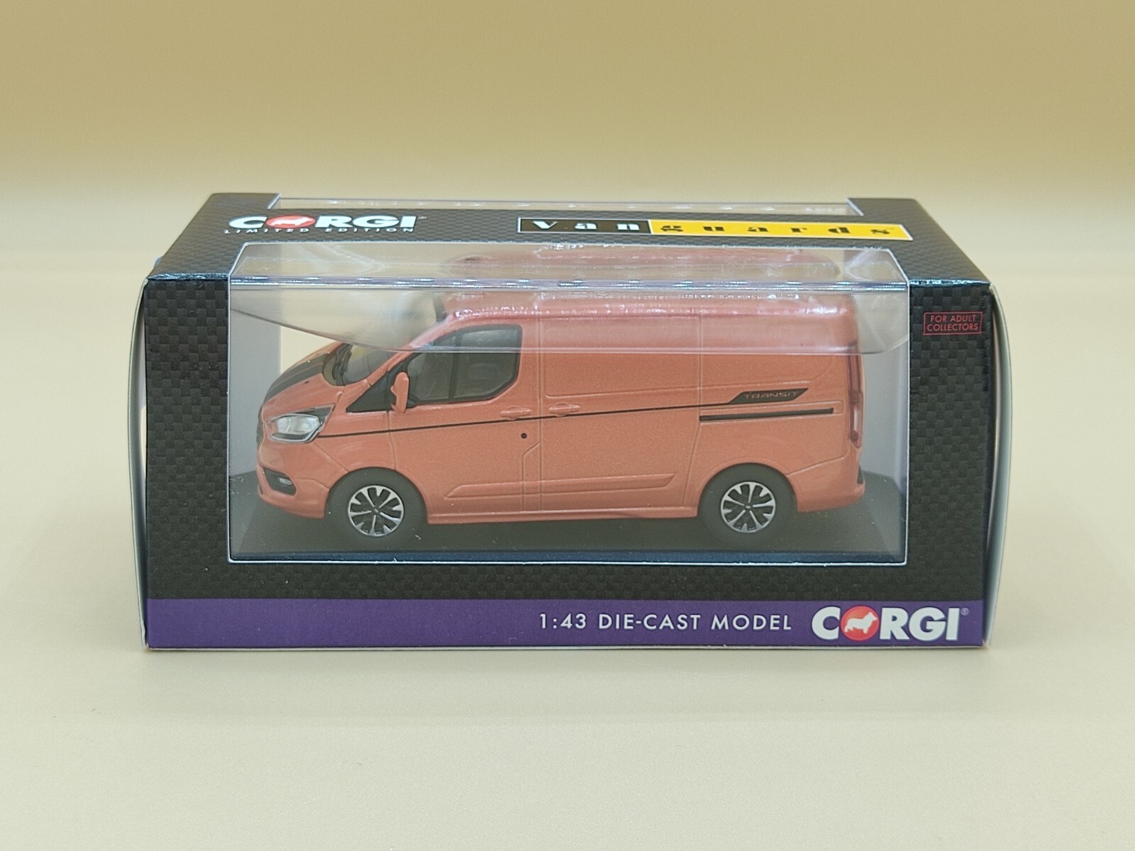 Ford Transit Custom 310 Sport RHD 2018 Orange Corgi Vanguards VA15101 1/43