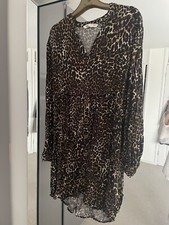 Zara Cheetah Print Flowy Dress With Tie (Size Small) - Zara. Great Condition.