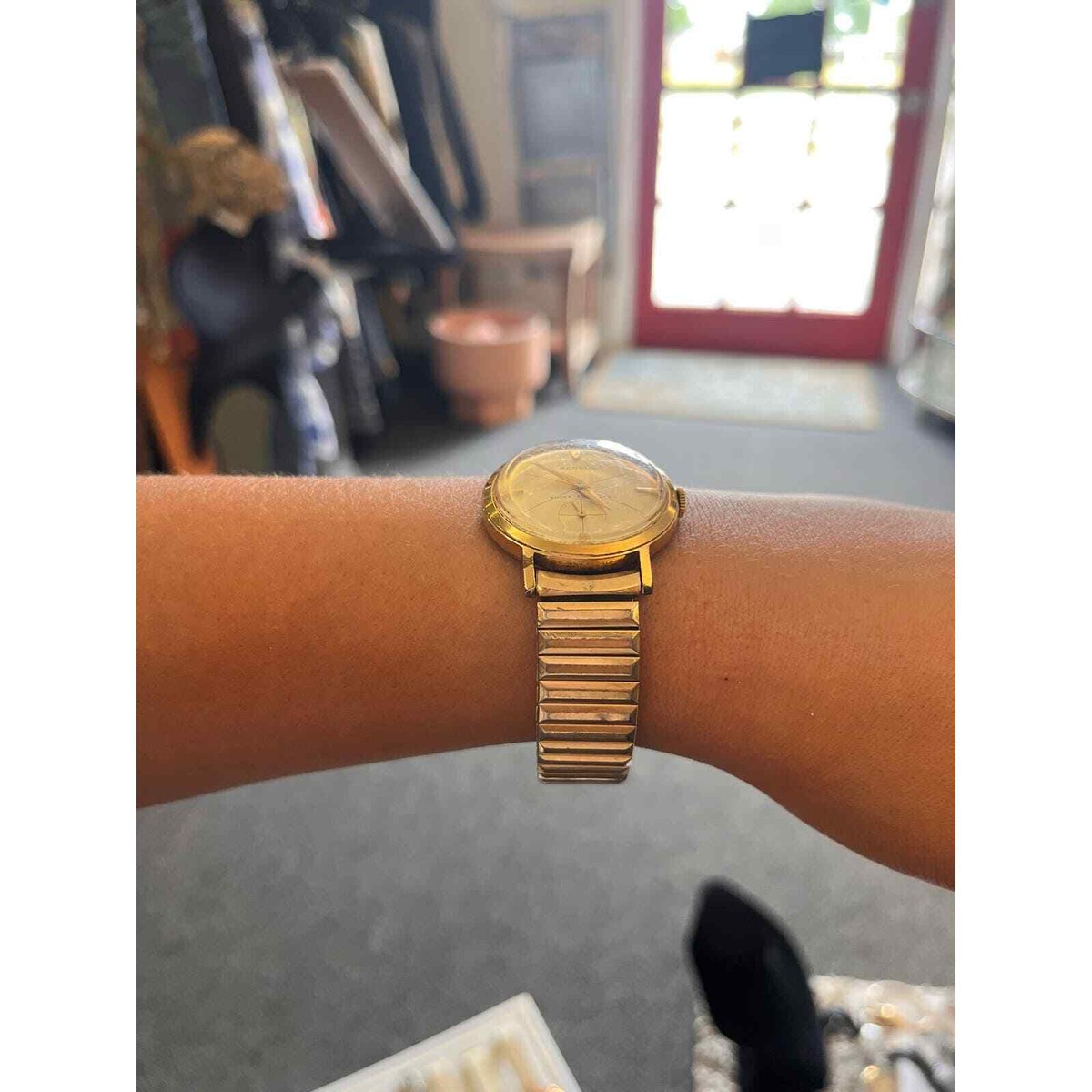 Vintage 1960s Benrus Mens Swiss Made 17Jwl Gold Watch (Stretch) Benrus Mechanical Wrist Watch – Ticktock Guru main image 4