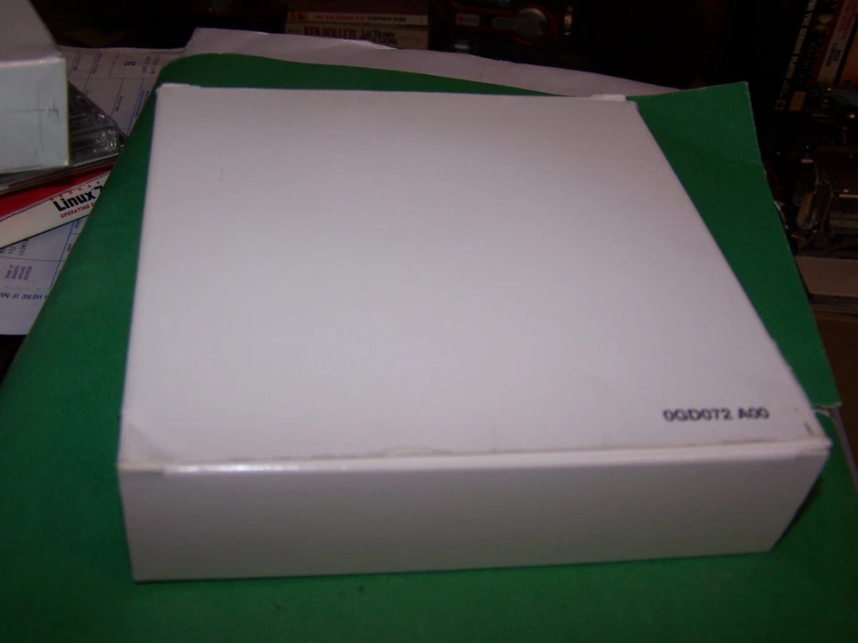 Red Hat Enterprise LINUX version 4 on CD - Open Box Old Stock - Image 2 of 2