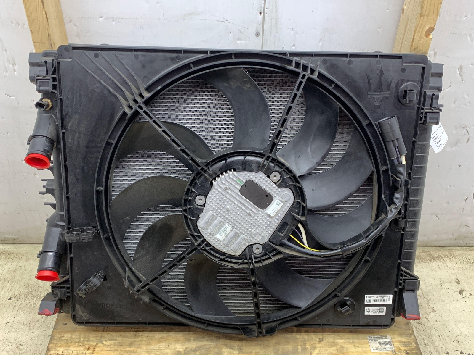 17-20 MASERATI LEVANTE M161 RADIATOR CONDENSER COOLING FAN PACK *TABS BROKEN*