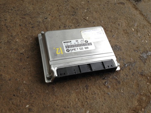 BMW X5 E53 4.4i ENGINE ECU DME 7 522 800