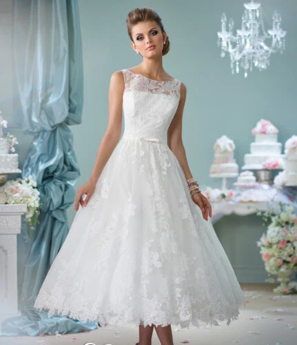 Ivory Lace Wedding Dresses