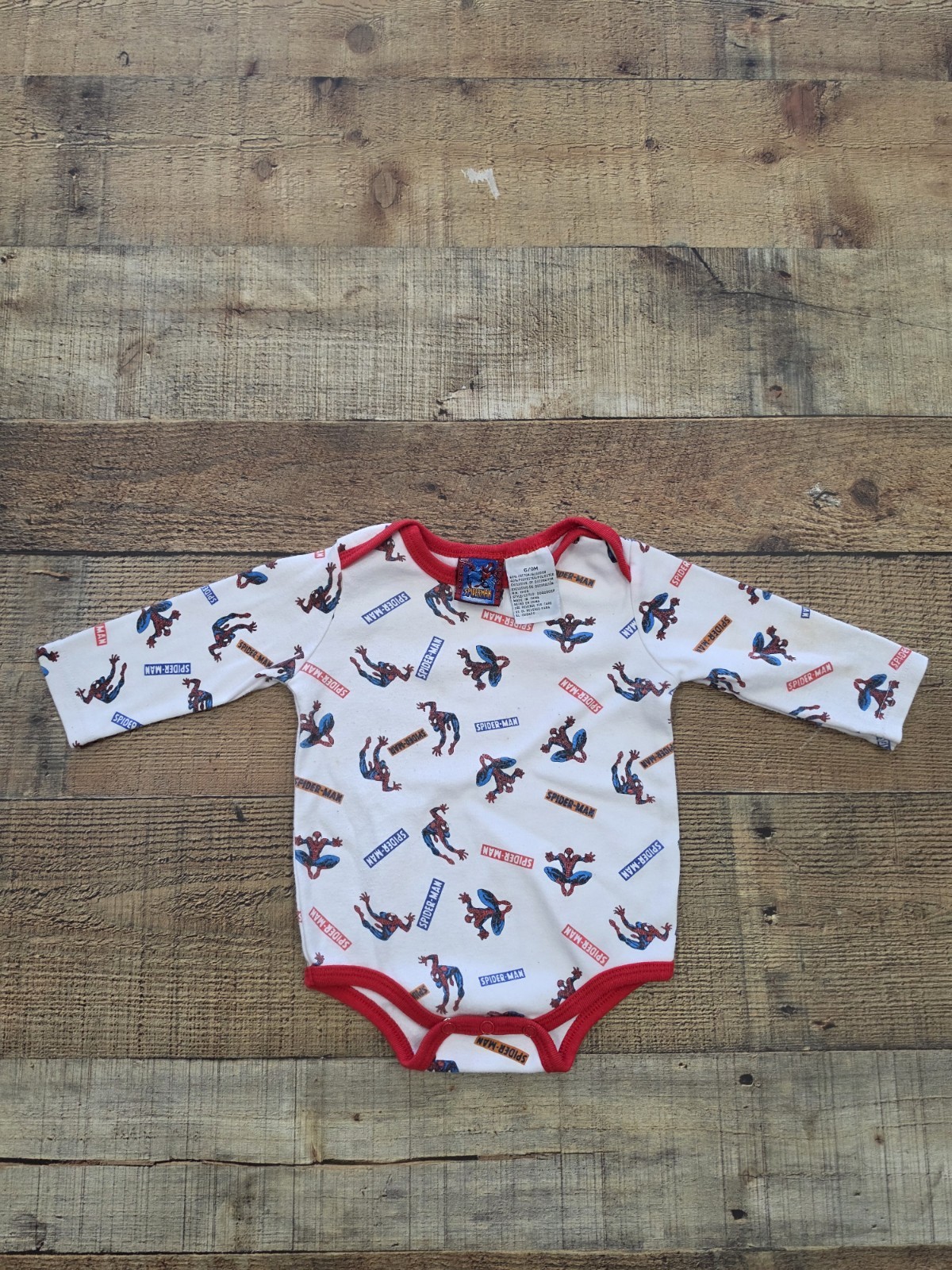 Vtg 2004 SpiderMan Marvel Baby Bodysuit Sz 6/9 Months All Over Print