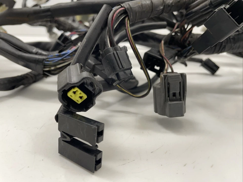 ♻️ Arnés de telar de cableado principal Suzuki GSX 1250 FA L0 2010 - 2016 ♻️ Foto 2 de 4