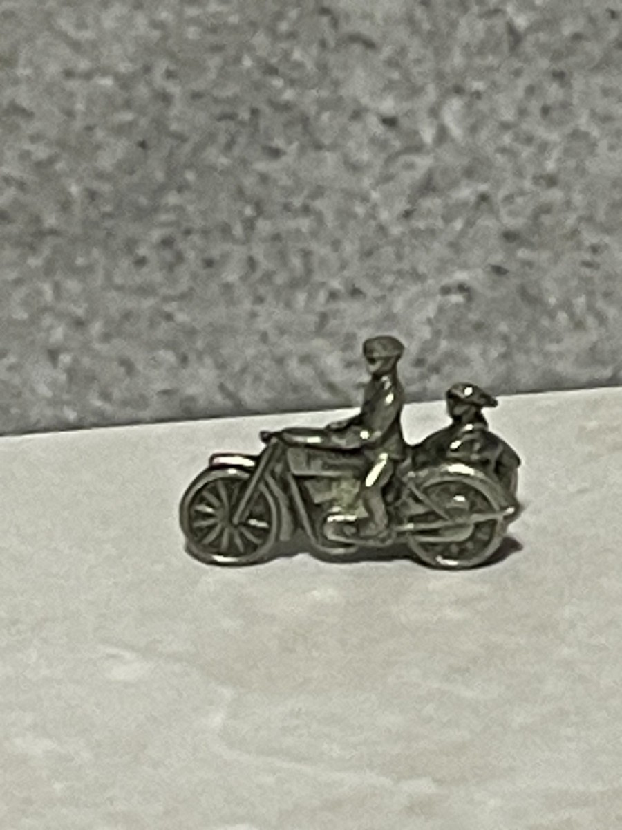 Harley Davidson 95th Anniversary Monopoly - Metal Token Motorcycle