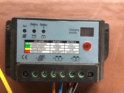 Solarladeregler Modell TD 1220 Duo - 12 oder 14 Volt steuert zwei Batterien
