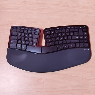 Nice! Microsoft Sculpt Ergonomic Keyboard Surface Edition 1559 Only NO DONGLE