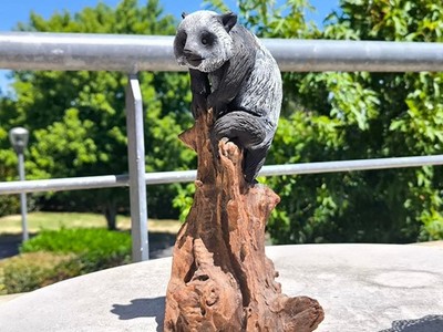 Vintage Panda Bär Figur Klettern Baum Stumpf Deko Harz Ornament