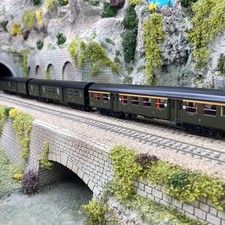 3 voitures Romilly, Atmyp + Btmyfp + Btmyp, châssis noir avec éclairage, SNCF,  