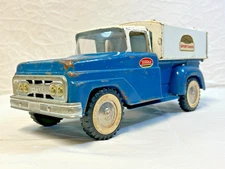 Vtg 1962 Tonka Toy Sportsman Stepside Pickup Truck With Camper Top Pressed Steel
