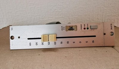 SSL 4000 Konsolenfader mit Anschlussband/Kabel