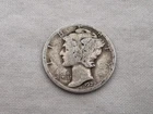 1927 P U.S. Mercury Silver Dime RE-8