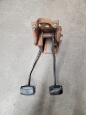 1967-1972 Ford Truck F100 F250 Manual Transmission Clutch Pedal Assembly Swap 67 1967-1972 Ford Truck F100 F250 Manual Transmission Clutch Pedal Assembly Swap 67