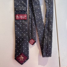 Original Penguin by Munsingwear men's necktie Polkadot