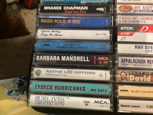36 Cassettes In A Premium Case - Picture 6 of 19