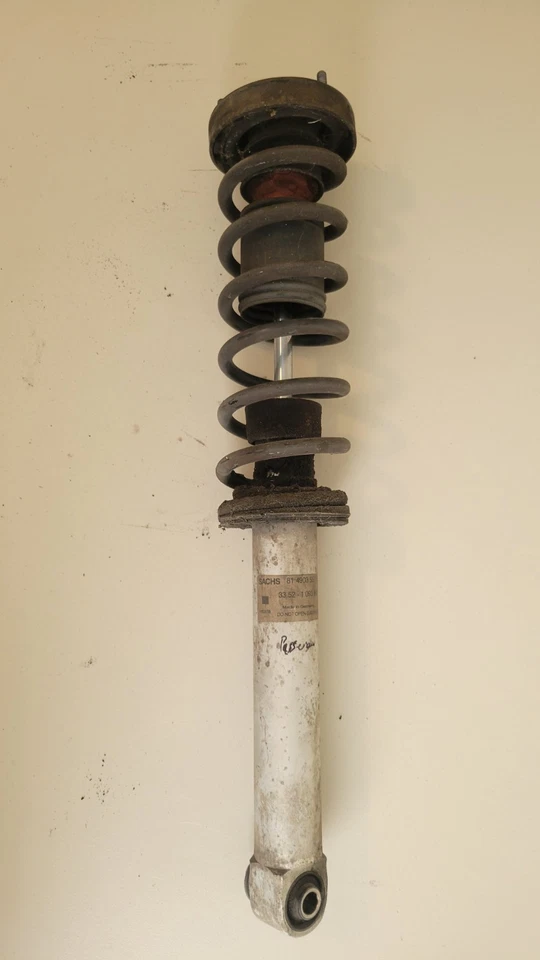 97-03 OEM BMW E39 540i PAR DE SUSPENSIÓN TRASERA M Sport S704 resortes y puntales Foto 2 de 4