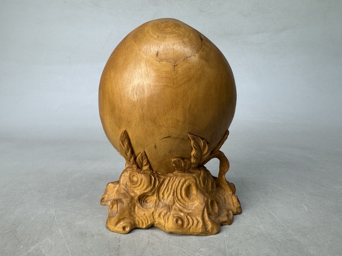 Y8862 OKIMONO wood carving Peach hermit figurine signed