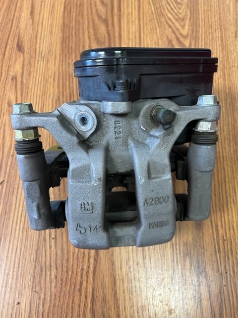 New OEM Electric Rear RH Caliper 2021-23 Cadillac Escalade GMC 