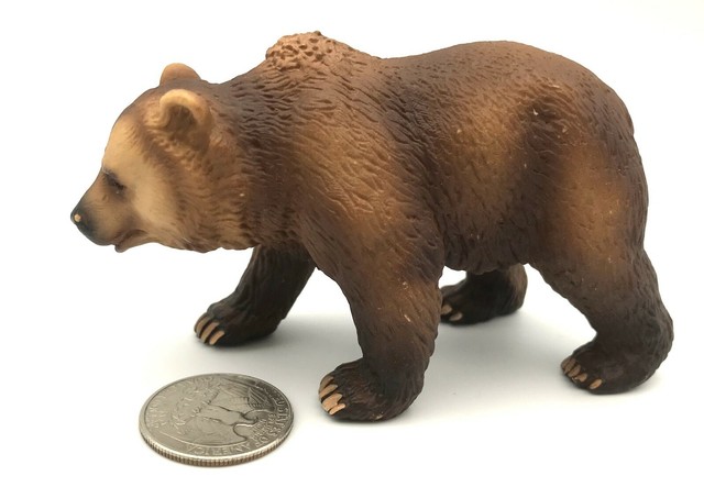 schleich grizzly bear