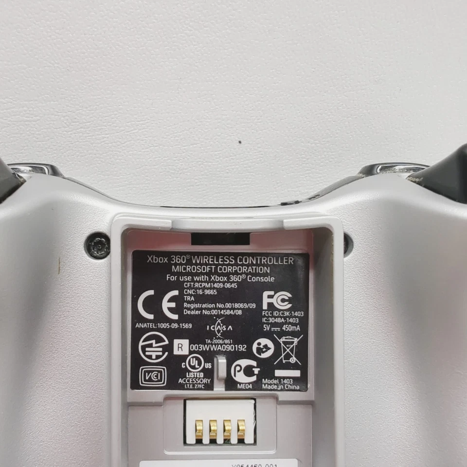 Microsoft Xbox 360 Official Silver Special Edition Controller Control Pad Tested - Image 2 of 4