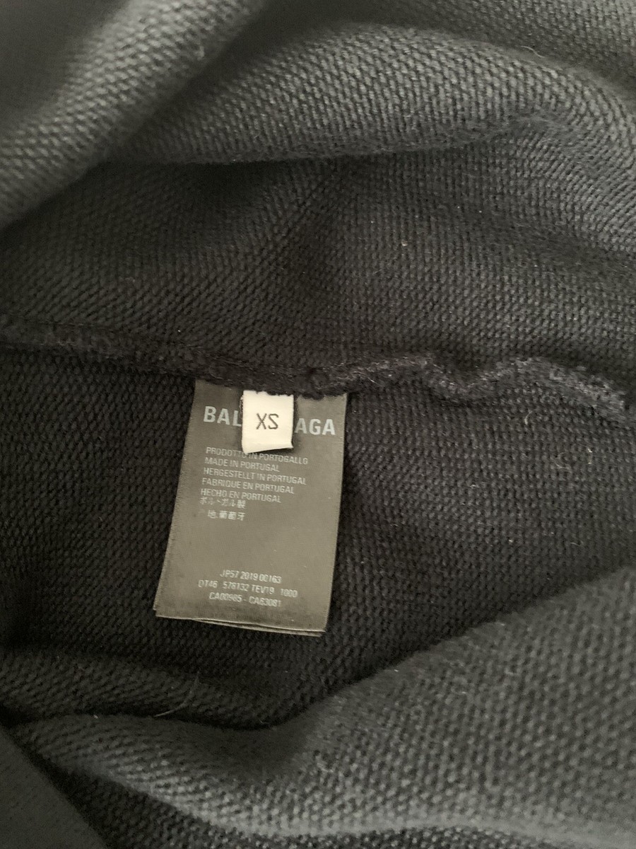 関税込【BALENCIAGA】BB ロゴ エンボス パーカー 早期完売☆BALENCIAGA HAND DRAWN BB ICON HOODIEラージフィット