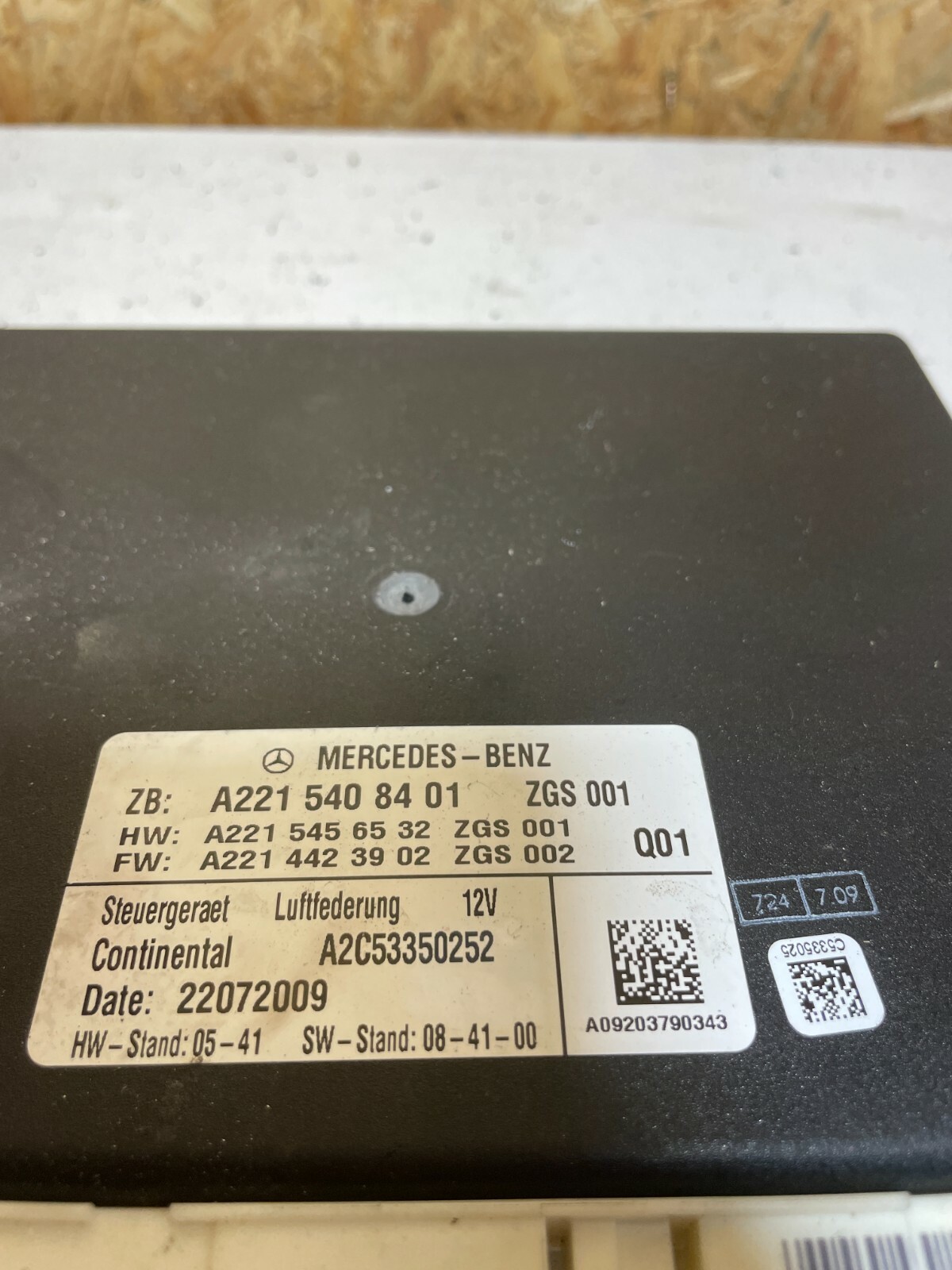 Mercedes-Benz W221 Suspension Control Modul A2215408401 for sale