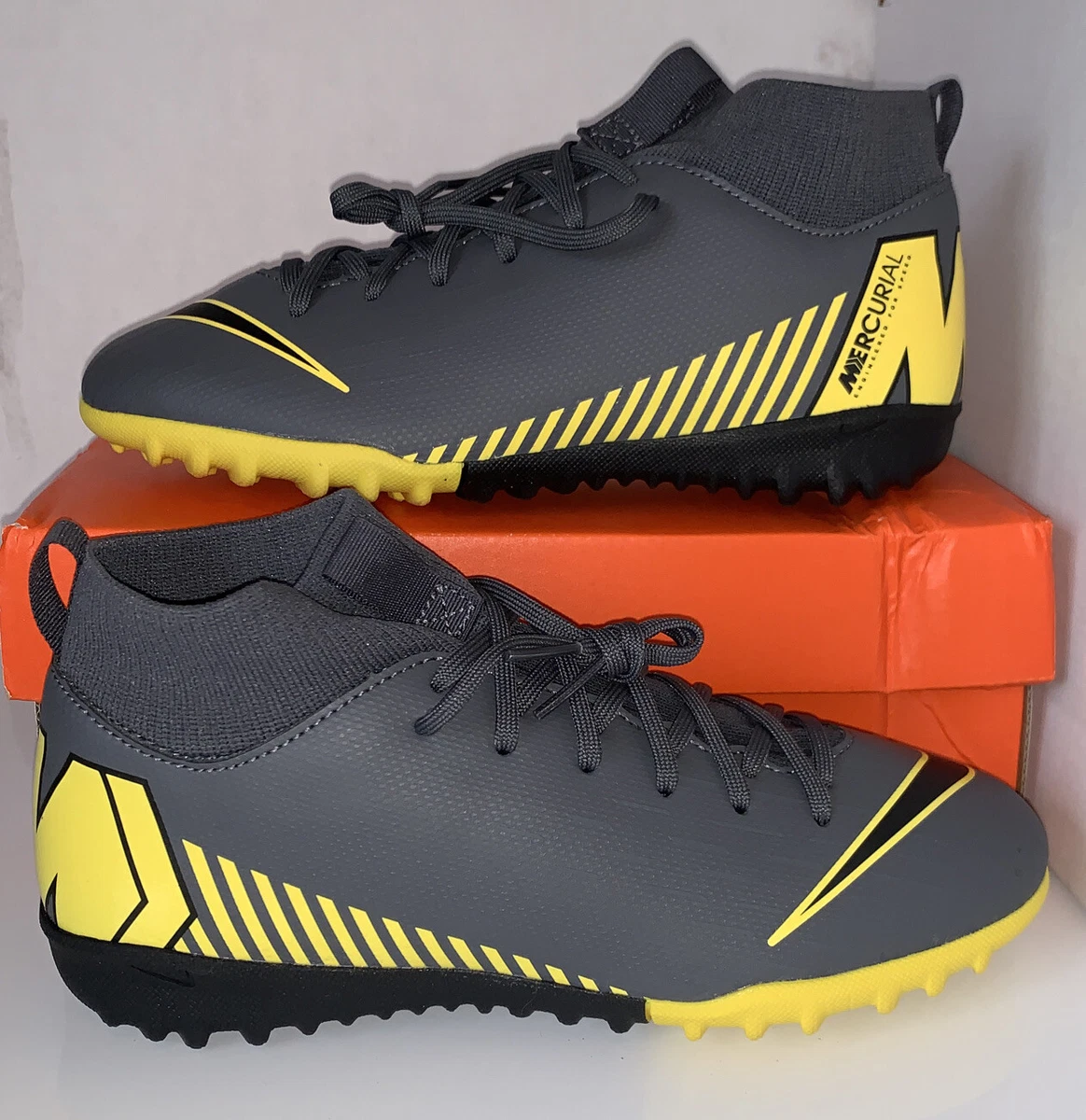 Nike Junior Superfly 6 Academy GS Turf Soccer Shoes Drk Gry Blk