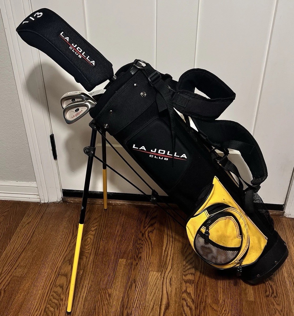 LA JOLLA JUNIOR 5-Club GOLF SET . 1W/3W, 5-6, 7-8, 9-P, Stand Bag